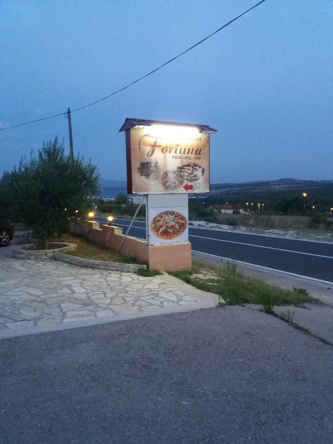 Fortuna Appartement Slivnica Buitenkant foto